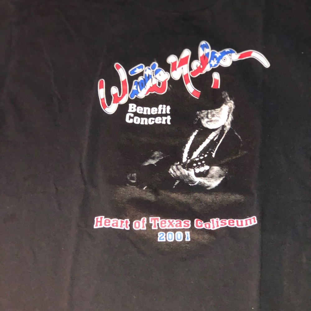 Graphic tee